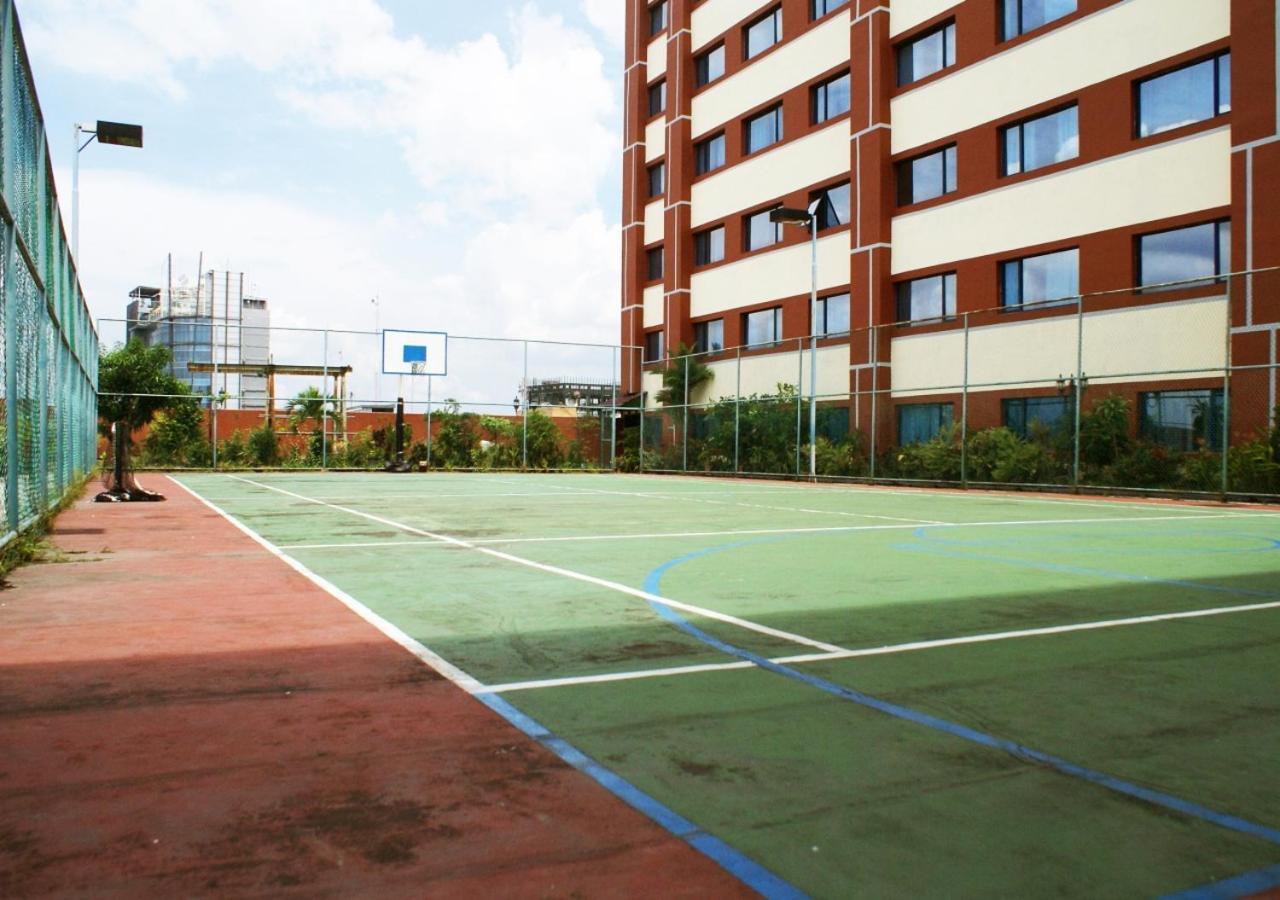 Hotel Soechi International メダン エクステリア 写真